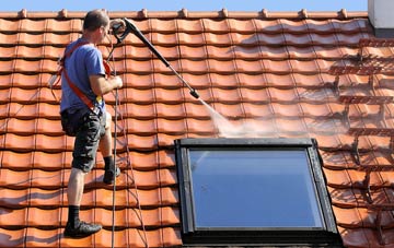 roof cleaning Riseley